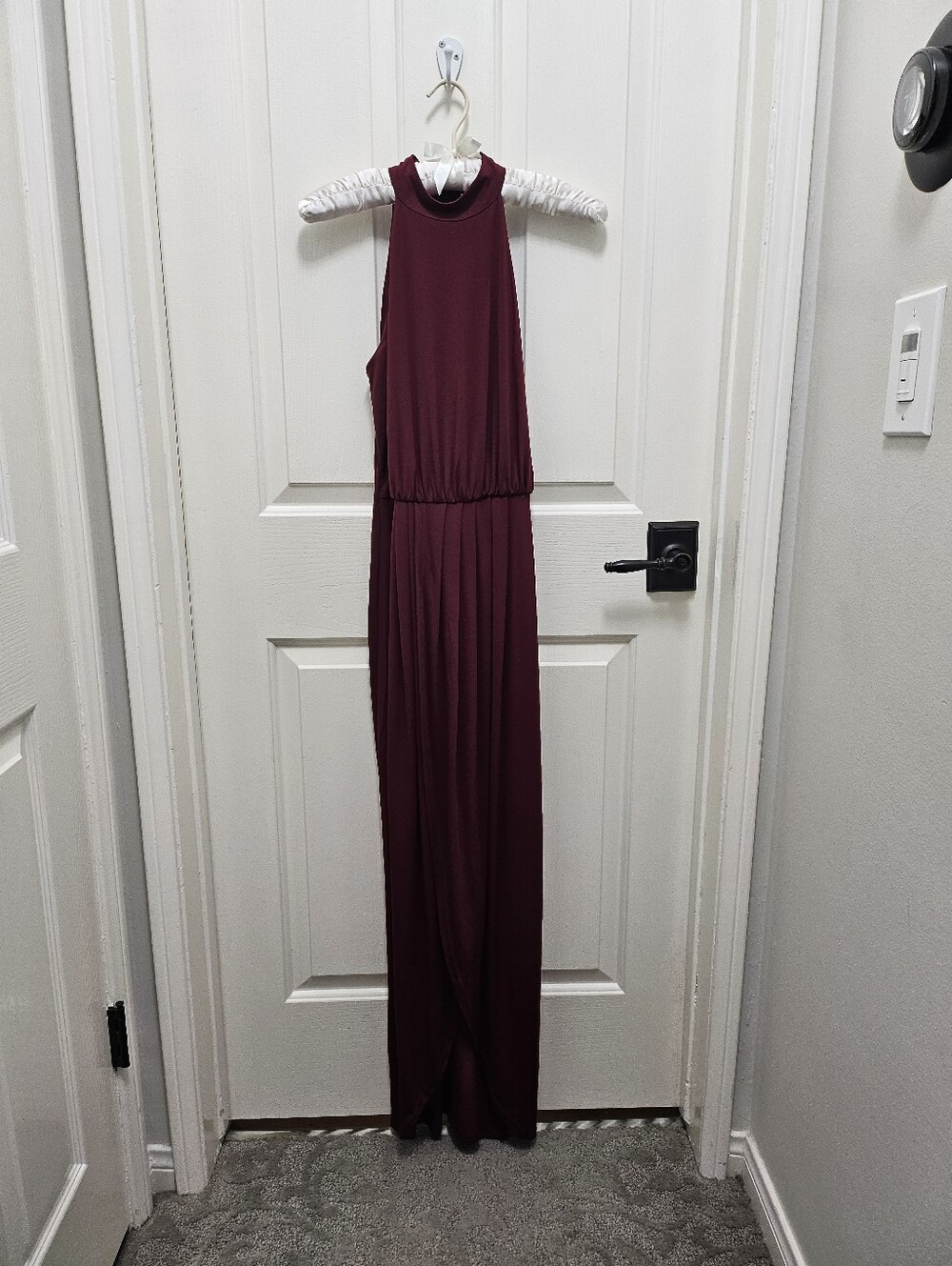 Burgundy dress size xs beautiful by Venus For Prom,dinner, Date Night, Etc. - Picture 4 of 12